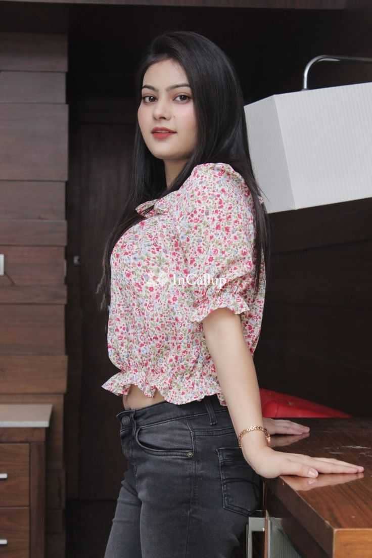 known for being rare berhampore escort service available for hotel visits blonde tall weighing black - Call Girls in Berhampore