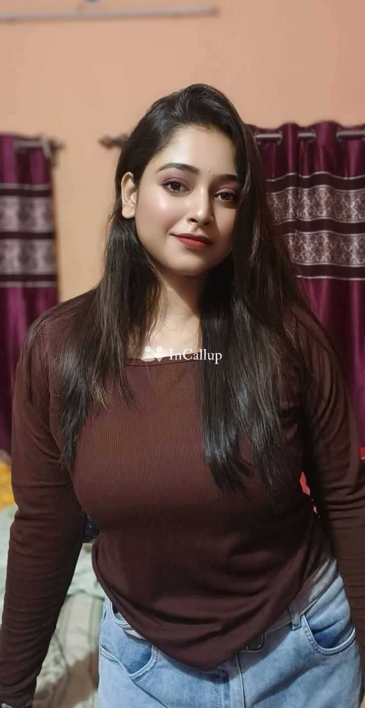 stunning sumitra twenty one years old call girls playmate available for business trip service - Call Girls in Berhampore