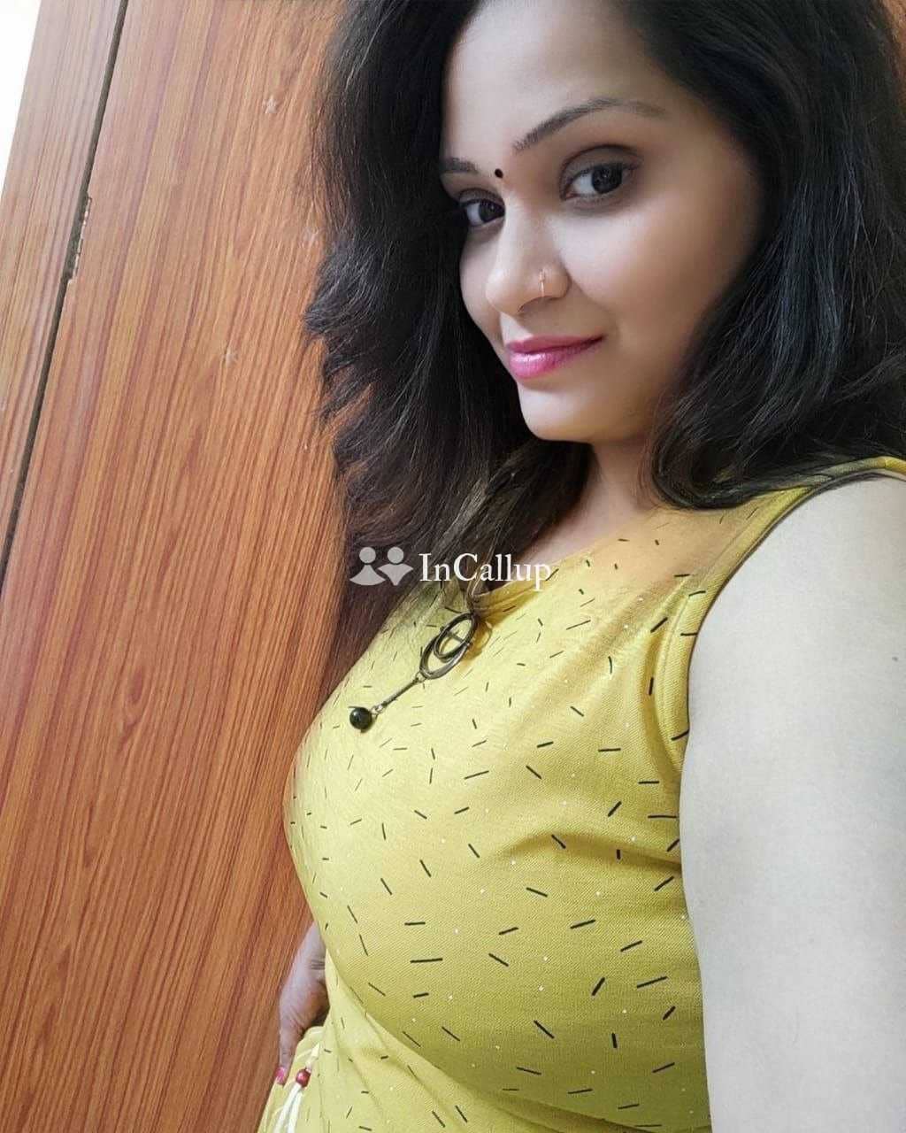 available for advance booking horny priti thirty years old call girls girl available now trusted reliable service - Call Girls in Berhampore