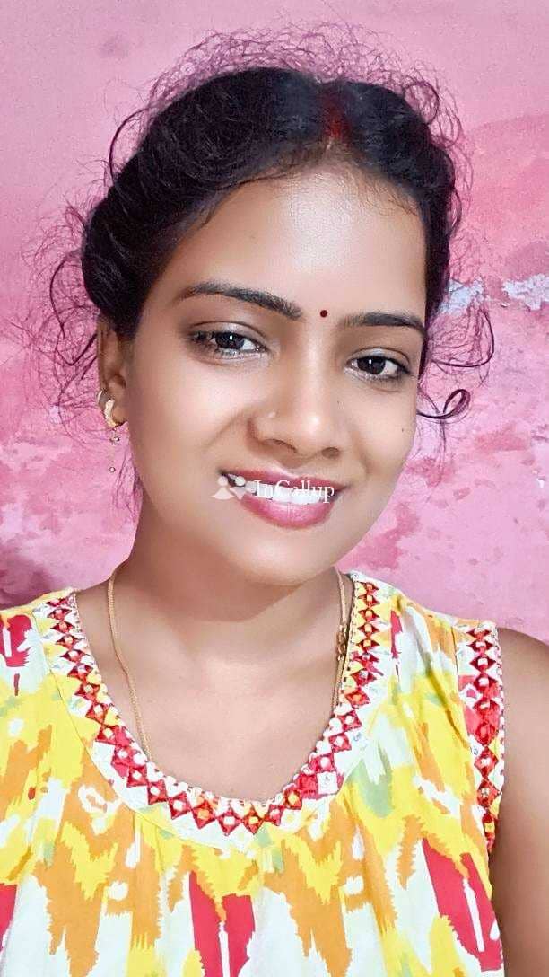 fetish known for being flirty flawless black eyes and brown hair working in berhampur - Call Girls in Berhampur