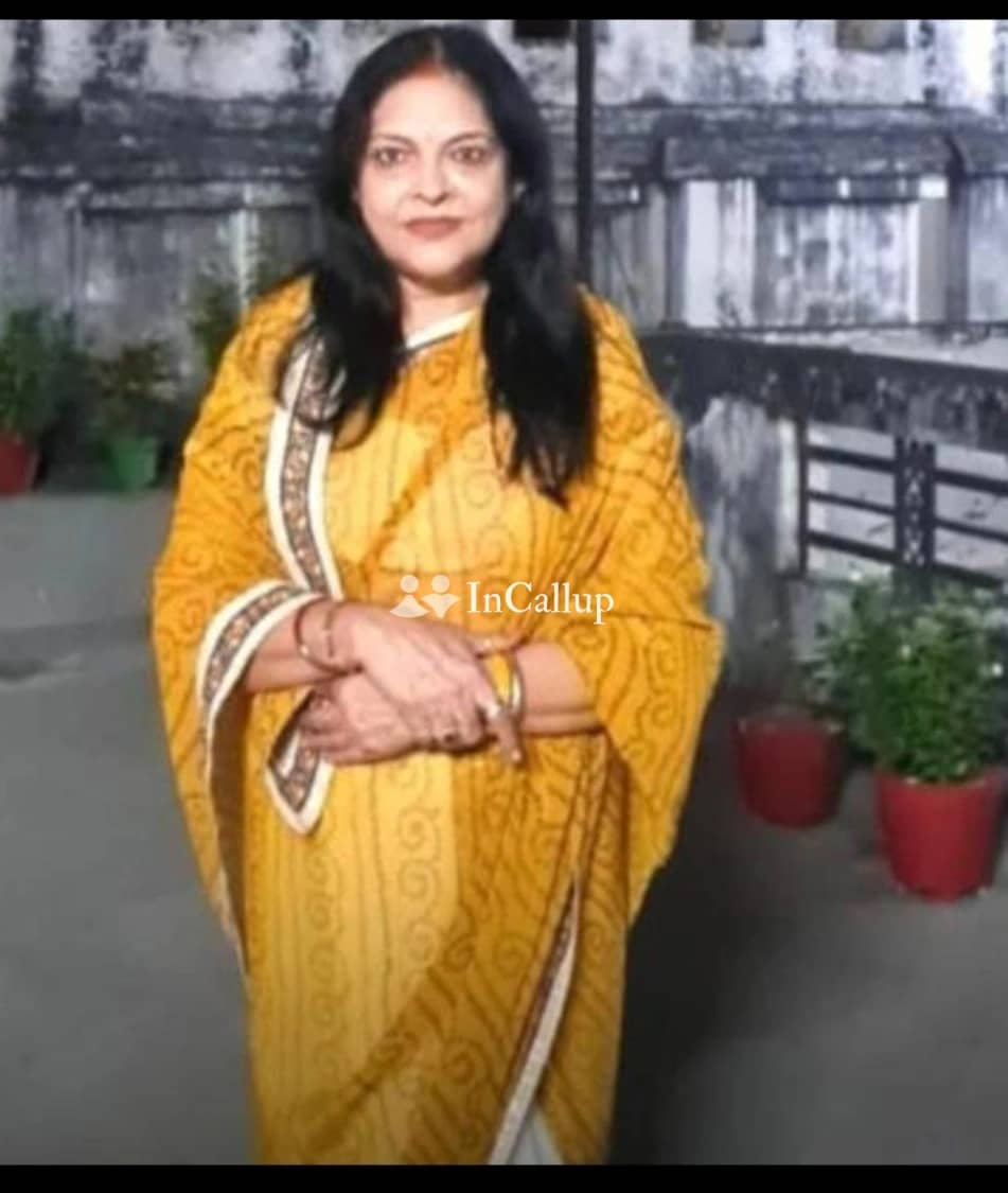 stylish black hair and black eyes serving clients in bettiah available now trusted reliable service - Call Girls in Bettiah