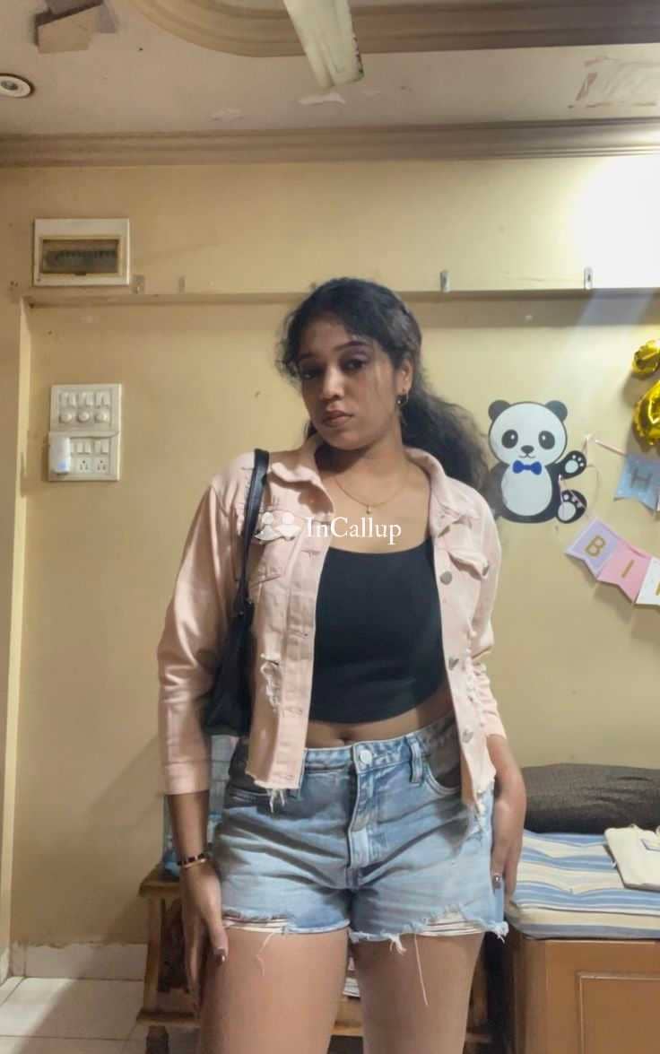 visiting betul available for long bookings petite with black eyes and brown hair known for being confident - Call Girls in Betul