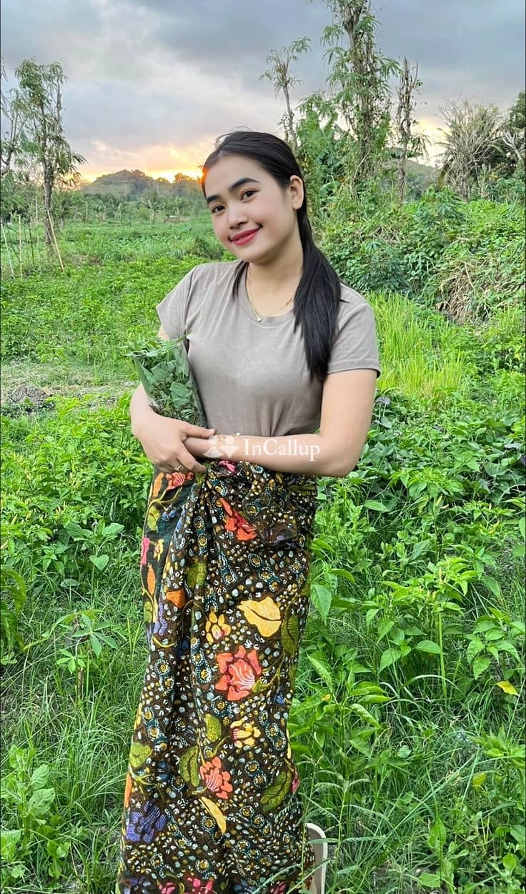 meet nilima a stunning petite beauty in betul ready to indulge your desires with playful role play and more - Call Girls in Betul