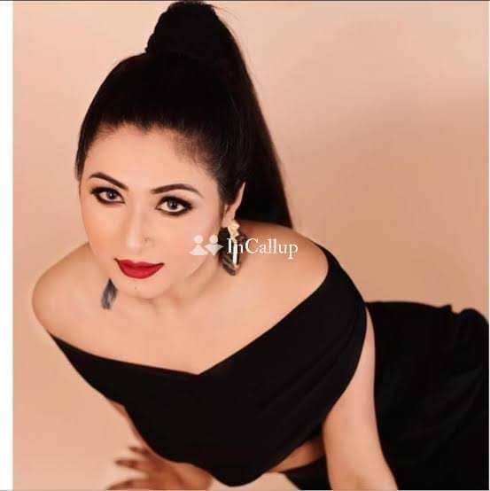 available for hotel visits black tall with black body type gorgeous escort in betul known for being friendly - Call Girls in Betul