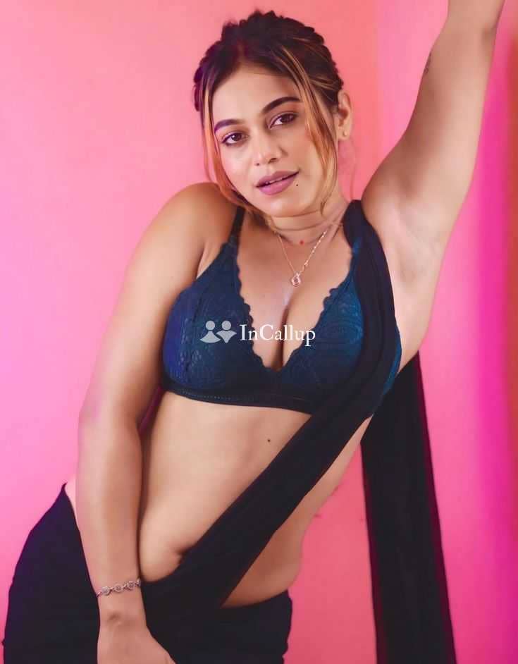 magnetic black eyes and black hair meet and enjoy with anjali nineteen year old call girls escort service in betul - Call Girls in Betul