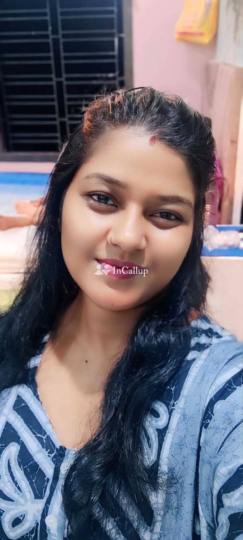 INDEPENDENCE COLLEGE GIRL VIP SERVICE CALL GIRL AND HOT BHABHI MUSLIM GIRL AVAILABLE - Call Girls in Betul