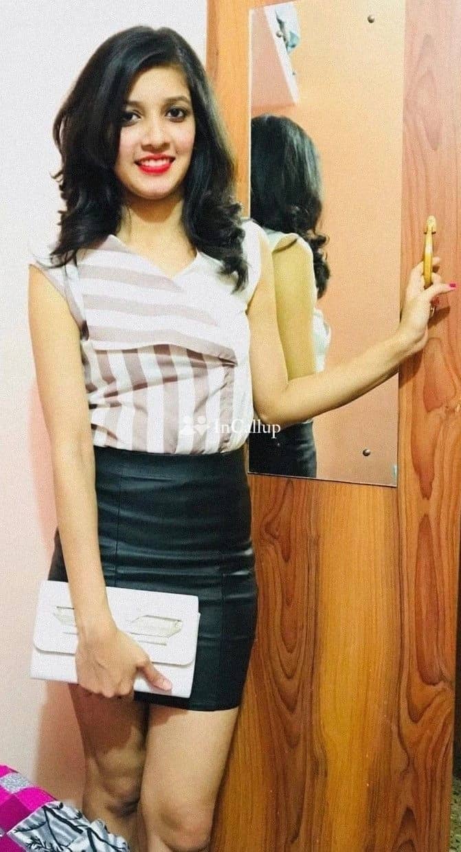 explore unforgettable experiences with pujagupta a stunning 19 year old brunette in bhadrak ready to please - Call Girls in Bhadrak