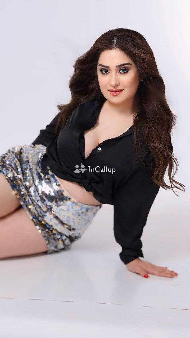 attractive black body and black eyes available for short notice available available now trusted reliable service - Call Girls in Bhagalpur