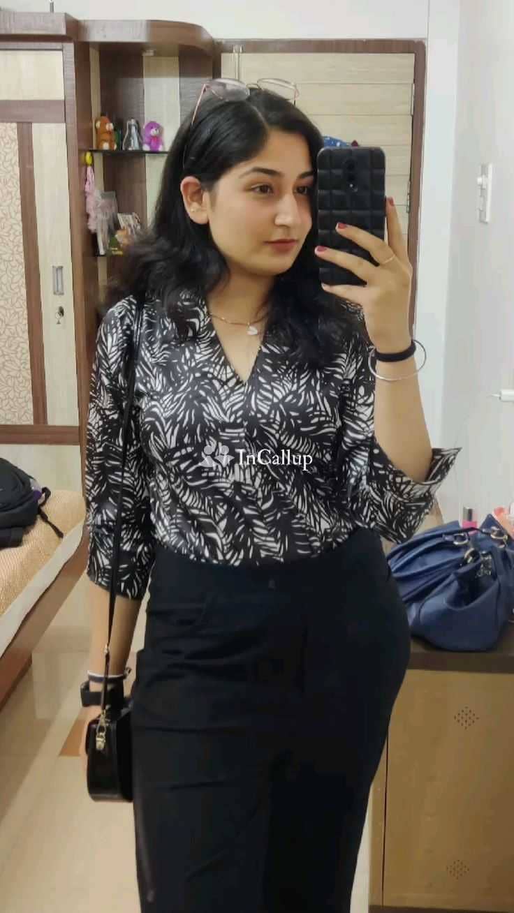 specialized in oral anal girlfriend experience body ejaculation erotic massage threesome golden shower position - Call Girls in Bhagalpur