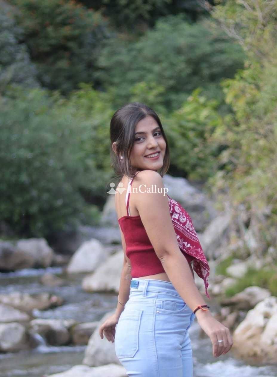 beautiful model in bhagalpur available for overnight stays luxury black hair and black eyes - Call Girls in Bhagalpur