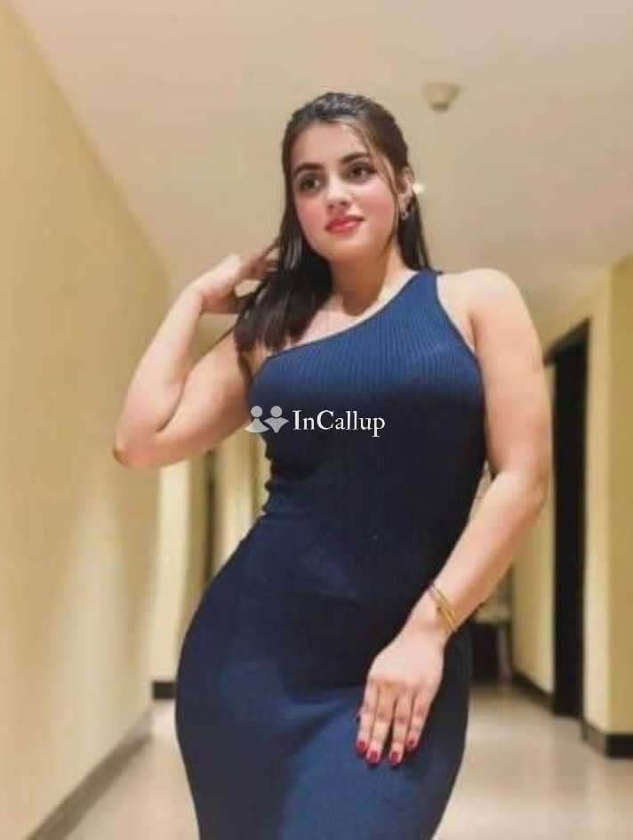 with black body type and brown eyes known for being confident available for incall - Call Girls in Bharuch