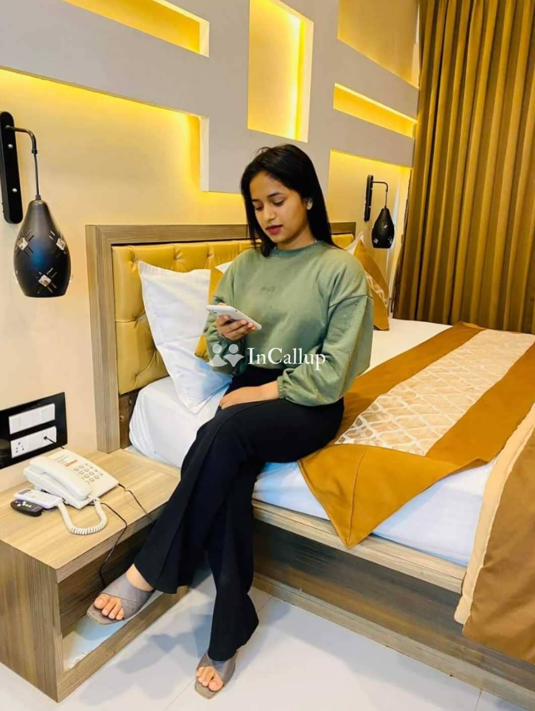 with black body type and black eyes available for incall available now trusted reliable service - Call Girls in Bharuch