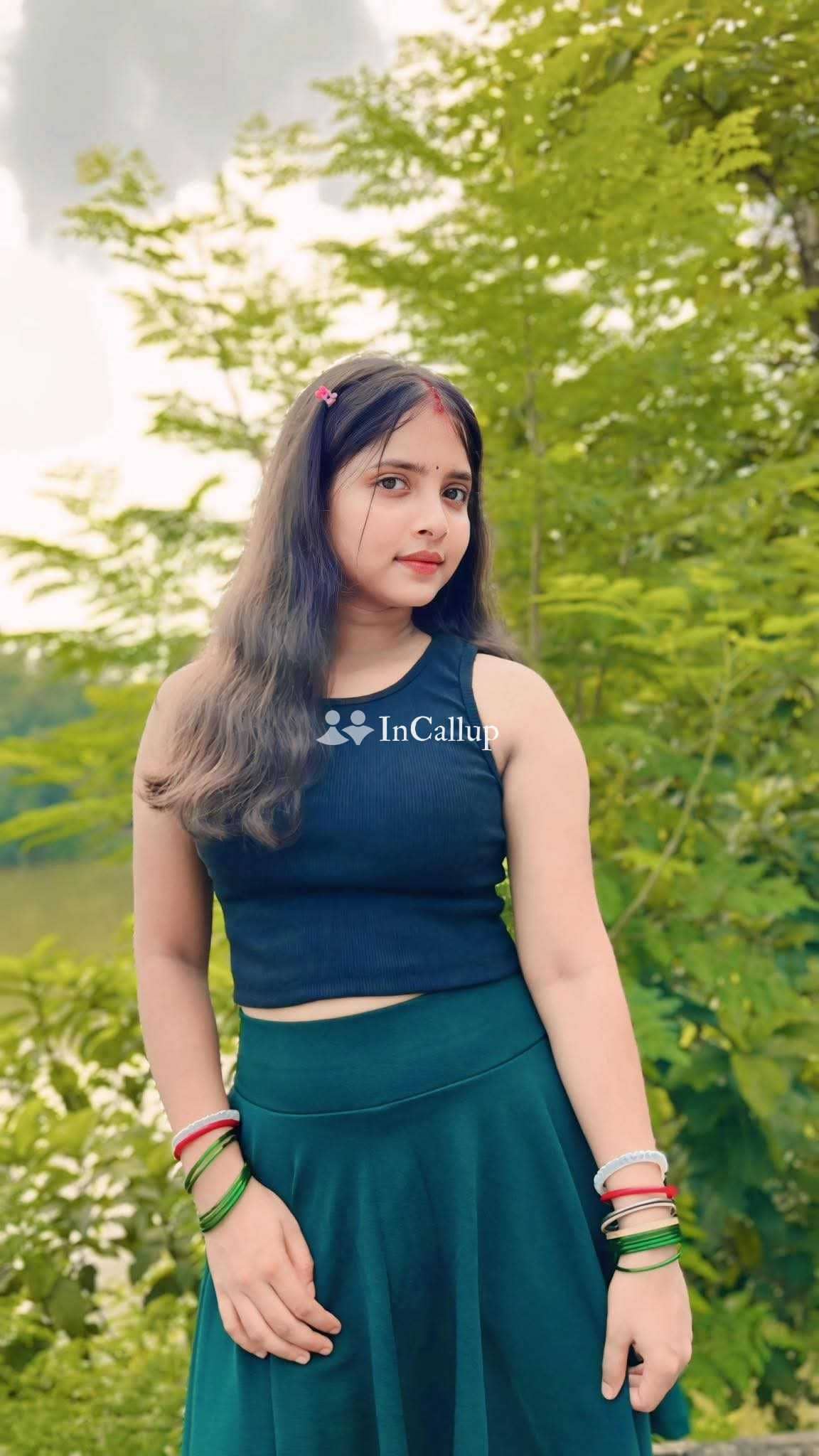 i am rani a twenty one year old call girls offering passionate oral erotic massage handjob - Call Girls in Bharuch