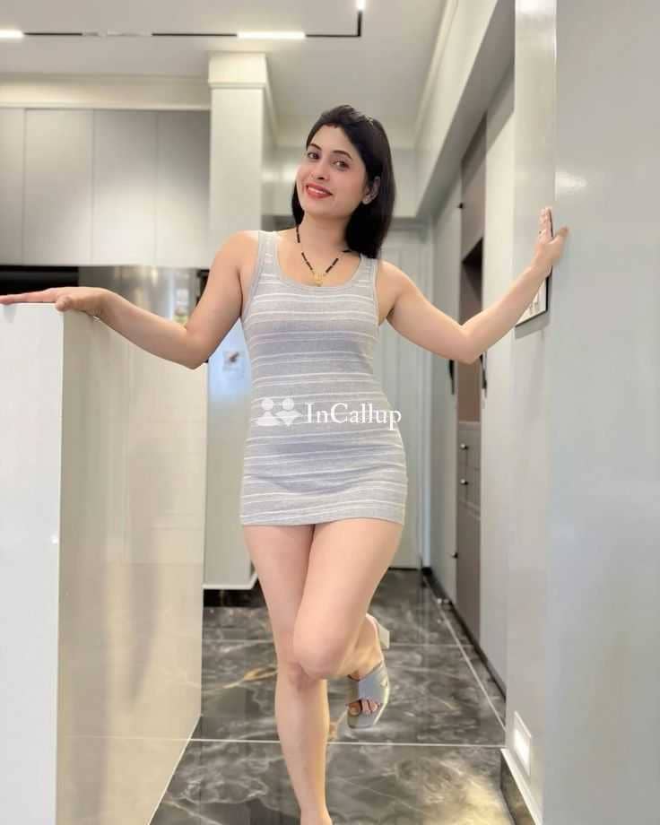 companionship in bharuch glamorous red hair and brown eyes available now trusted reliable service - Call Girls in Bharuch