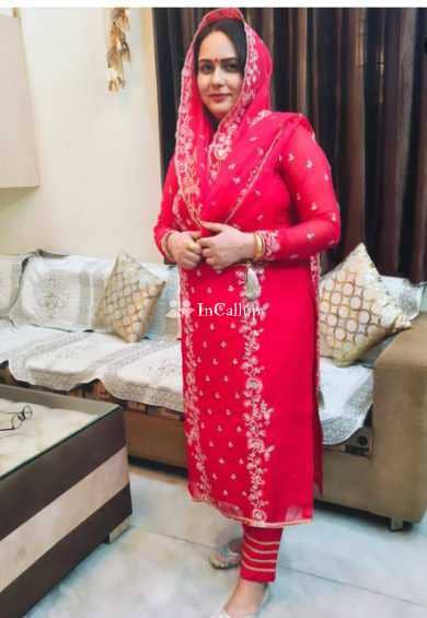 known for being caring fresh black hair and blue eyes reliable blowjob handjob companion - Call Girls in Bhilai