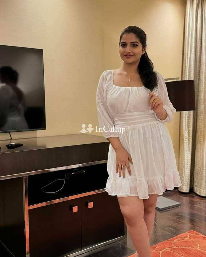 seductive meet siya the twenty three year old call girls you desire known for being magnetic - Call Girls in Bhilai