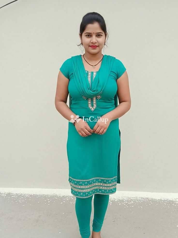 known for being fascinating mature auburn hair and blue eyes available for weekend fun trusted escort from bhopal - Call Girls in Bhopal