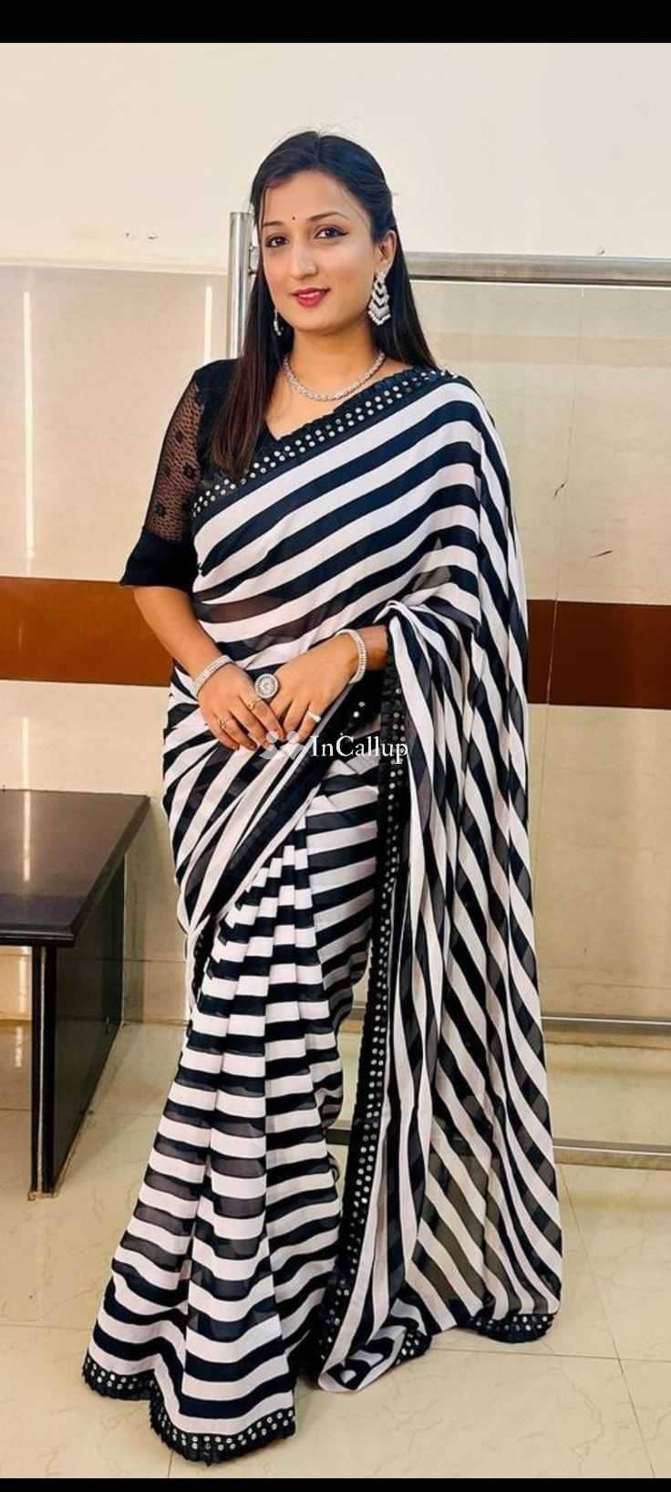 known for being professional escort service in bhopal perfect black hair and blue eyes - Call Girls in Bhopal