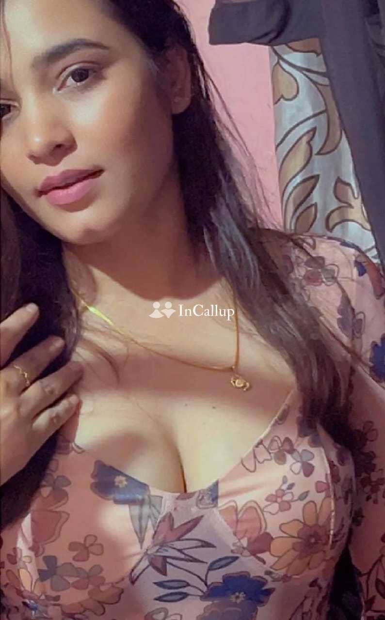 known for being gentle available for discreet meetings bhopal escort service luxury black hair and black eyes - Call Girls in Bhopal