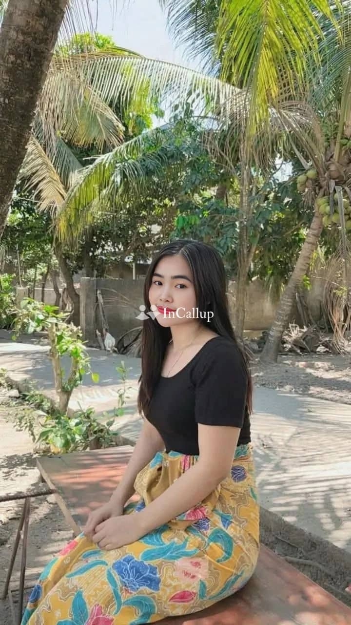 experience the allure of sonam a petite beauty in bhopal ready to fulfill your wildest fantasies and desires - Call Girls in Bhopal