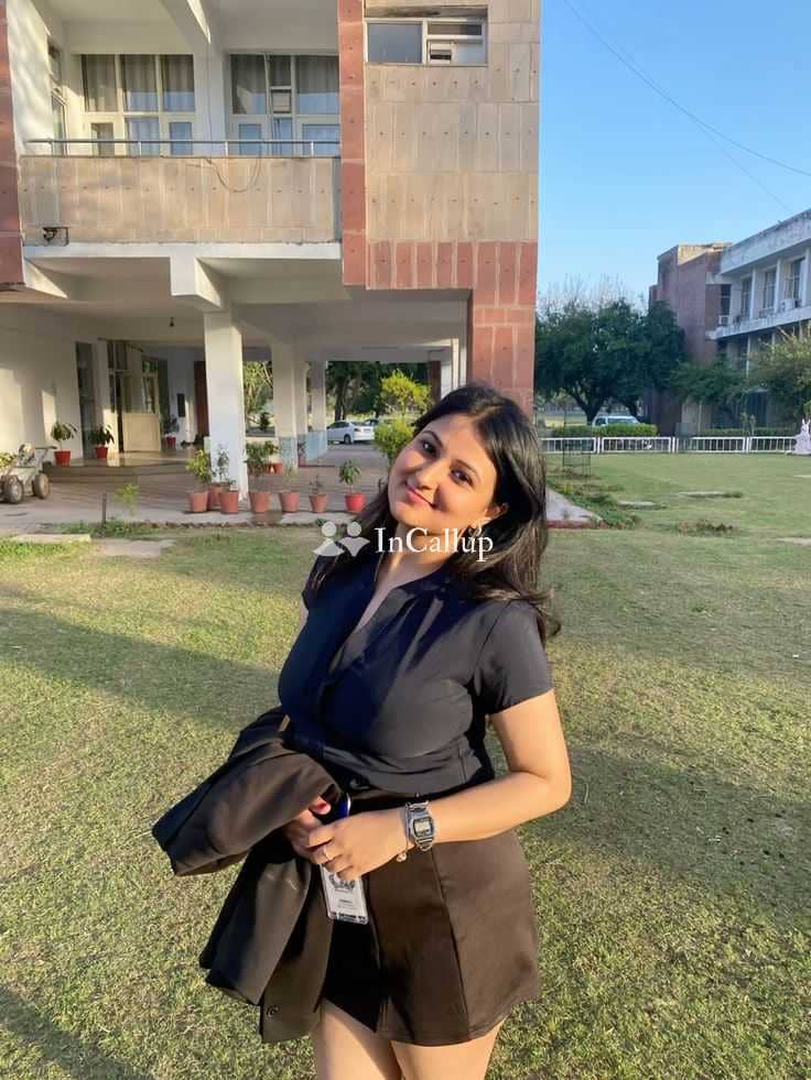 available for both incall and outcall perfect black hair and brown eyes available now trusted reliable service - Call Girls in Bhubaneswar