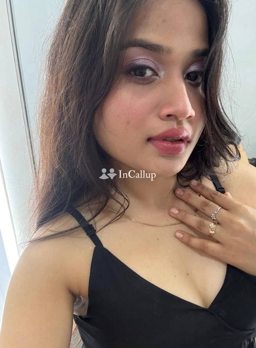 elite sweta twenty two years old call girls available now trusted reliable service - Call Girls in Bhubaneswar