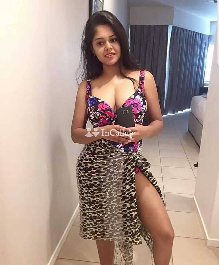 High profile college girl VIP modal top model independent girl available service ibggh ivghvhh kbhjb - Call Girls in Bhubaneswar