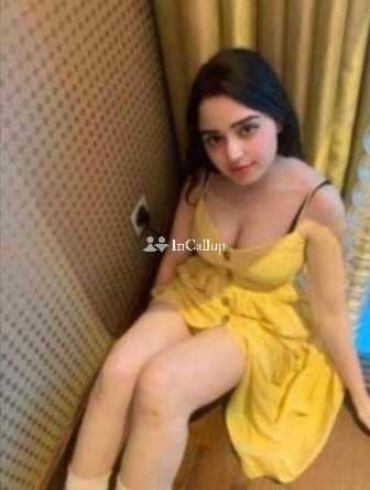 available for outcall known for being reliable with black body type and brown eyes - Call Girls in Bhuj