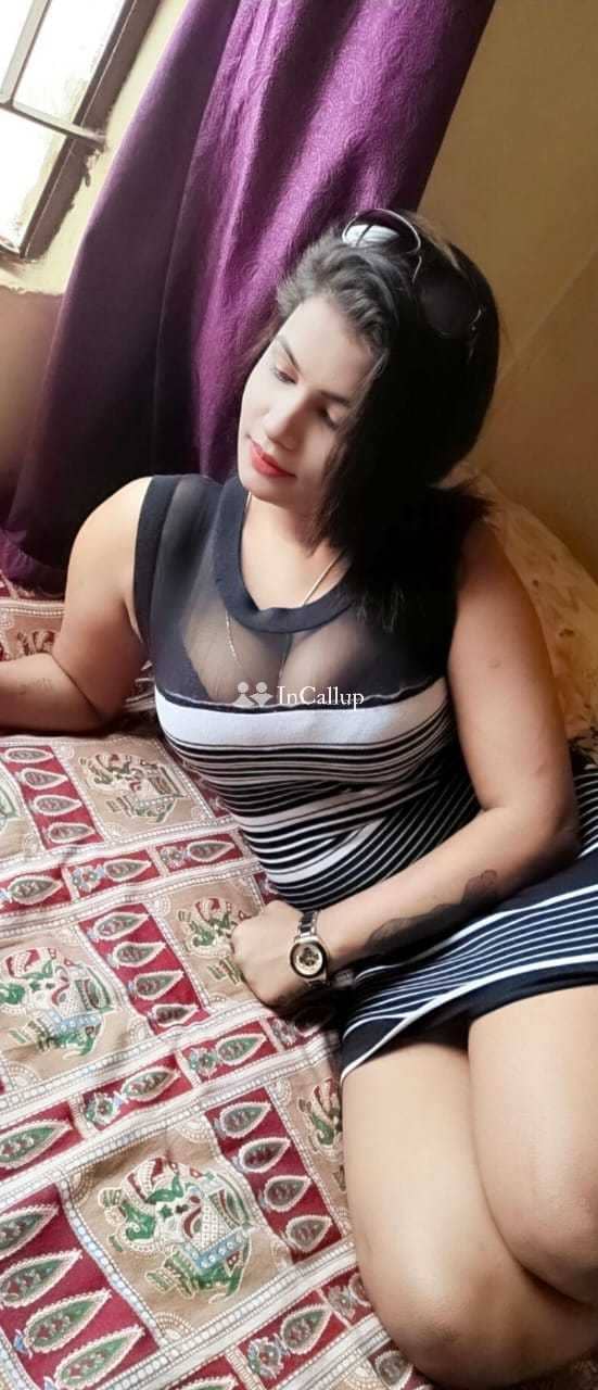 Bhuja gujarati girl available call girl top model bhabhi and aunty full night full service unlimited - Call Girls in Bhuj