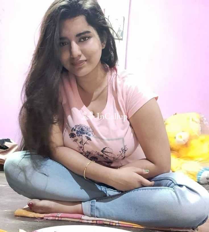 known for being attractive available for available 24x7 meet me in bilaspur dreamy black eyes and black hair - Call Girls in Bilaspur