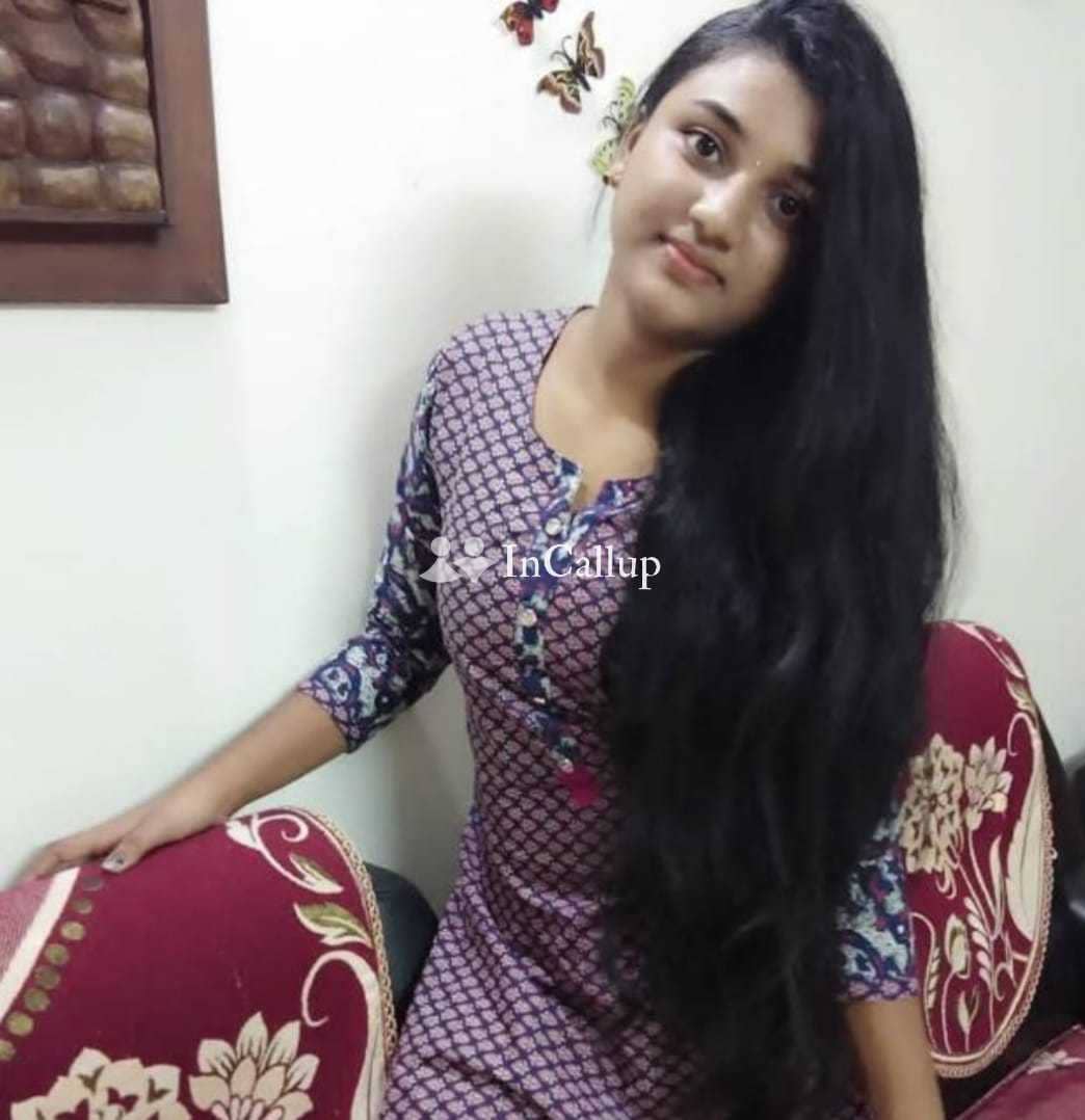 stunning brunette hair and black body perfect call me when twenty year old call girls companion - Call Girls in Bokaro
