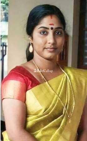 known for being bold available for home visits smooth auburn eyes and blue hair available now trusted reliable service - Call Girls in Bokaro