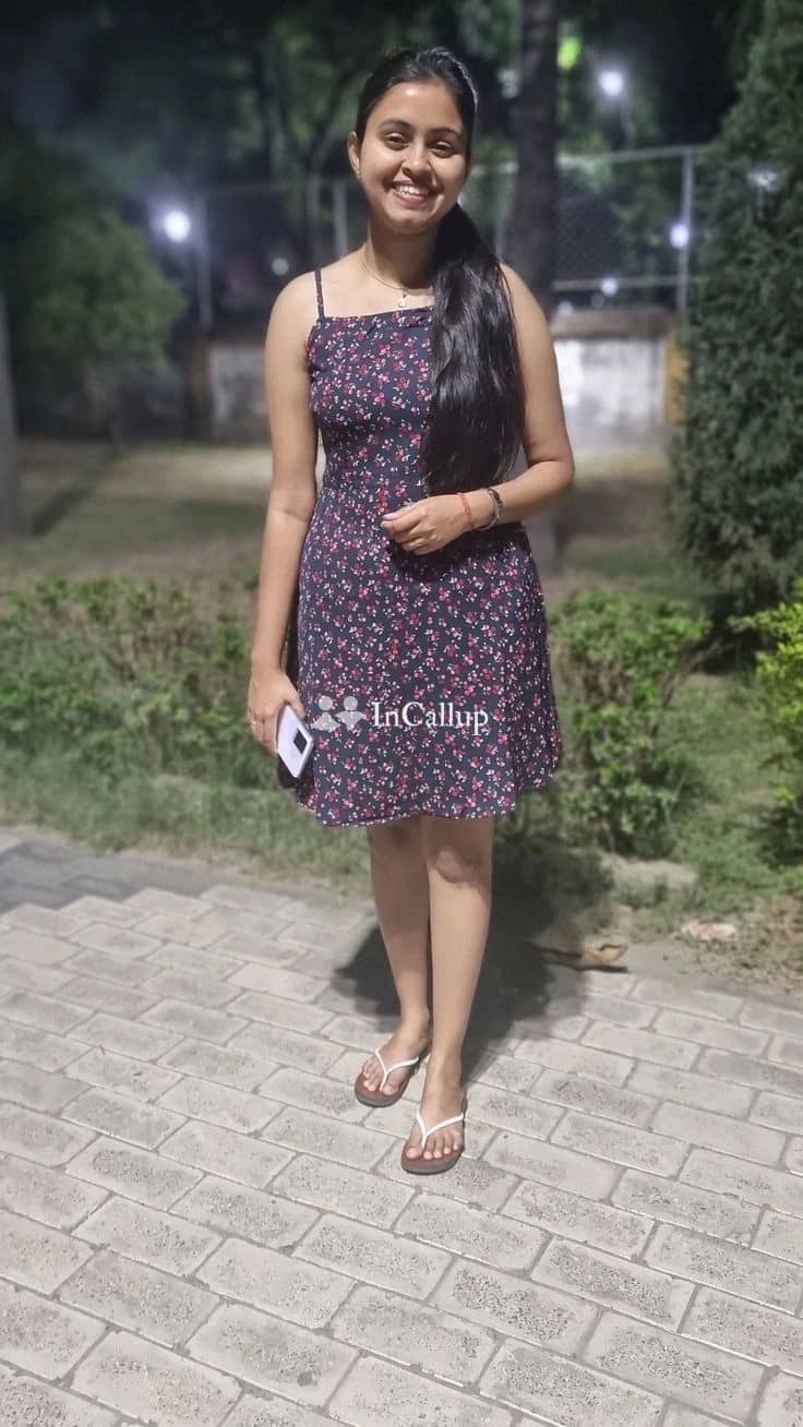 explore unforgettable moments with arushi in bokaro  your petite companion for endless erotic adventures - Call Girls in Bokaro