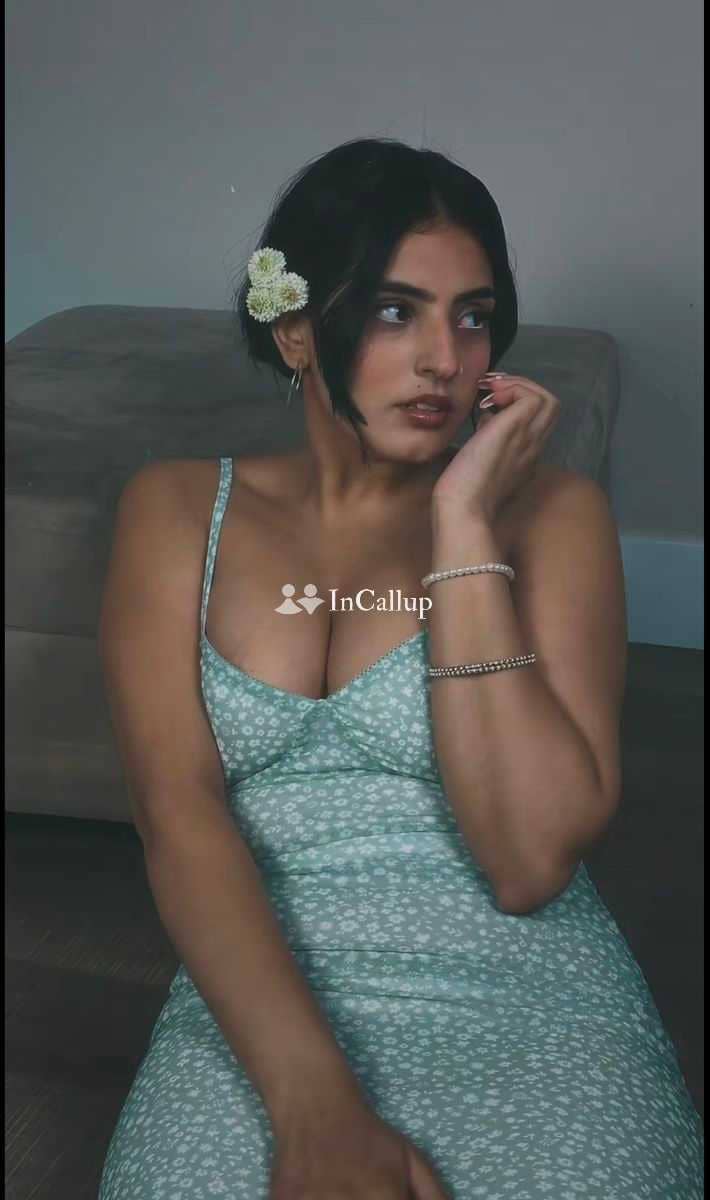 save and secure model escort service high quality girl  room home hotel available - Call Girls in Buxar