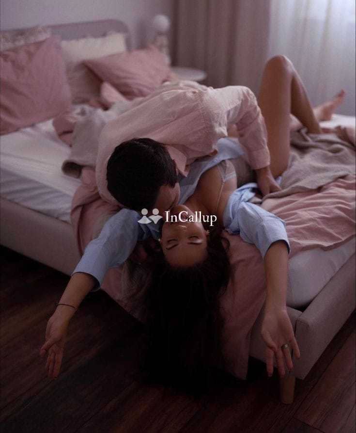 CALL GIRLS IN DELHI EAST OF KAILASH CALL 24/7 SERVICE BEST  ESCORT SERVICE - Call Girls in Central Delhi