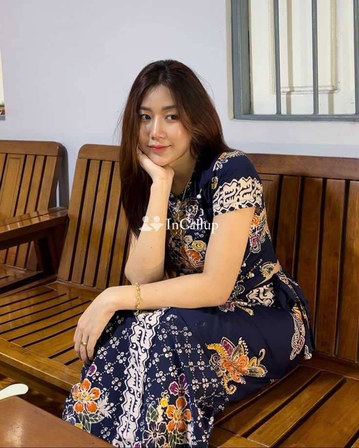 we provide Call Girls In Aram Bagh - 8447074457 Delhi NCR - Call Girls in Central Delhi