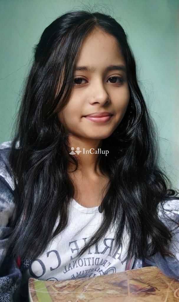 beautiful curves and black eyes experience passion with manish patel a twenty two year old call girls - Call Girls in Central Delhi