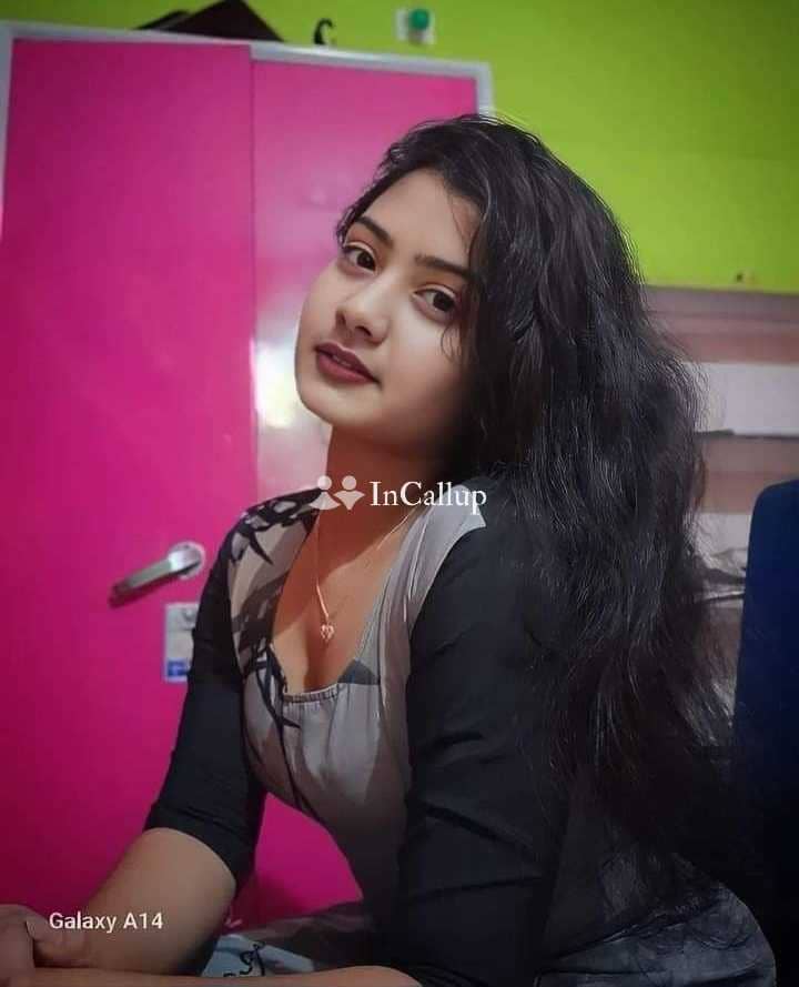 stylish blonde hair and black eyes luxury girlfriend experience 69 position service - Call Girls in Chamba