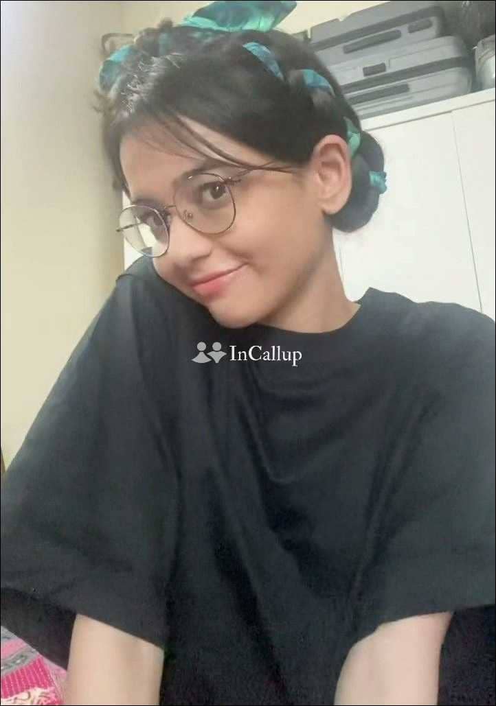 available for party companion visiting chamoli tempting dreamy black eyes and brown hair known for being unique - Call Girls in Chamoli
