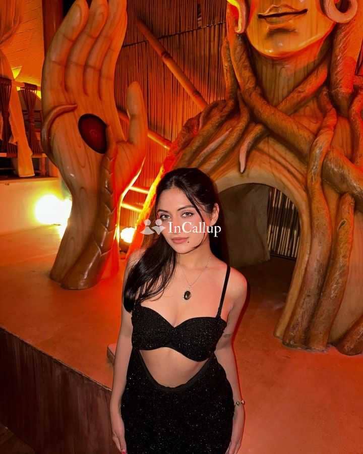 adorable black eyes and black hair gorgeous escort in champawat available now trusted reliable service - Call Girls in Champawat