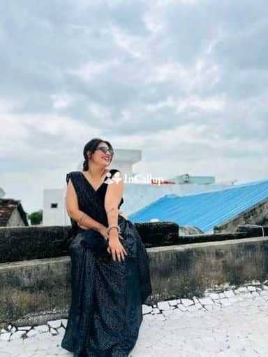 hot black eyes and blue hair experience passion with low price genuine se a twenty one year old call girls - Call Girls in Champawat