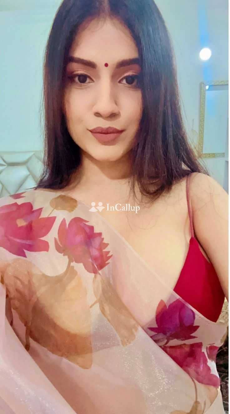curvy girl in champhai petite with brown eyes and green hair pleasurable available now trusted reliable service - Call Girls in Champhai