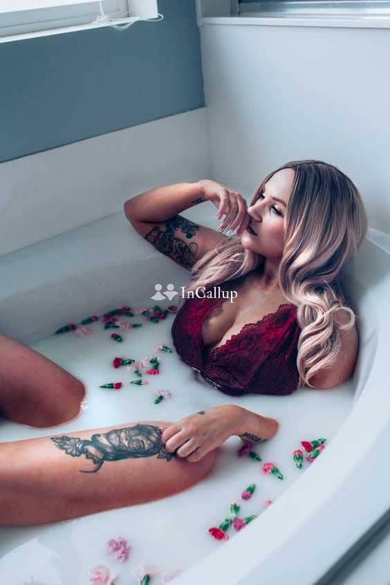 Call Girls In Rohini Sector 16 7703891840 Delhi Call Girls - Call Girls in Chanakyapuri