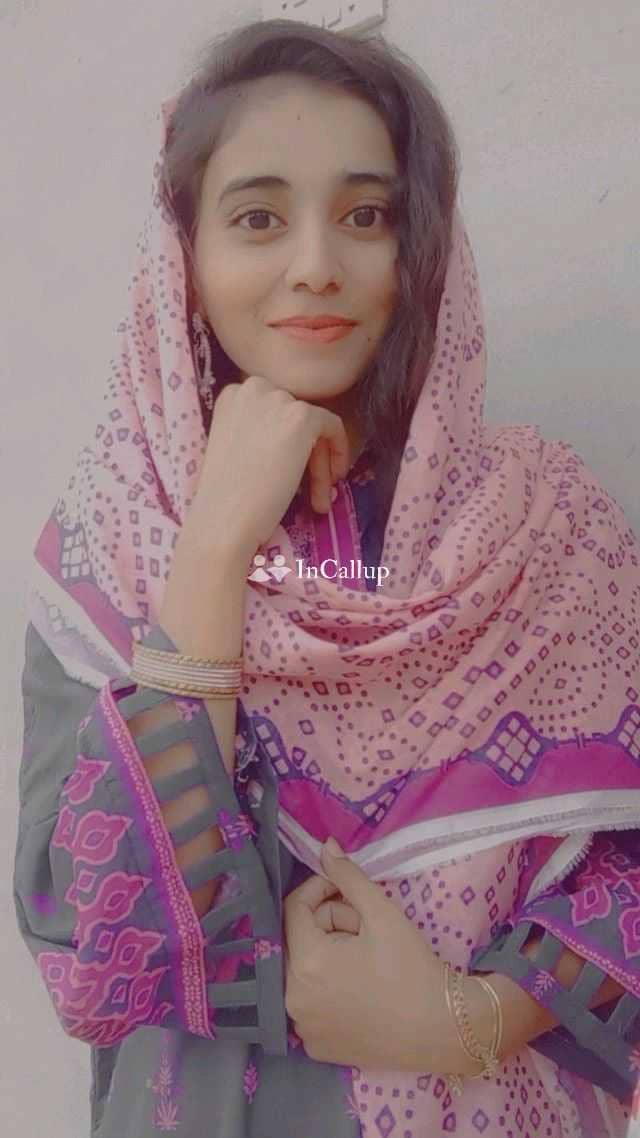 curvy oral girlfriend experience 69 position woman on top escort available for private dates - Call Girls in Chandigarh