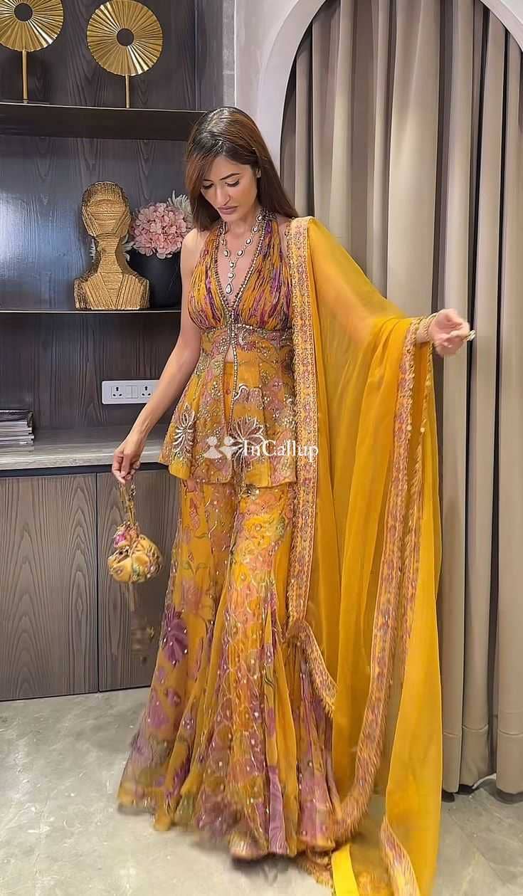 playful date in chandigarh pretty blonde hair and black eyes available now trusted reliable service - Call Girls in Chandigarh