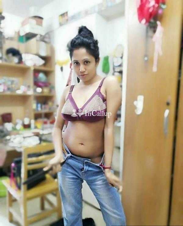 NUDE DANCE LIVE Big Bobbs  full nude show with face livex Fingring in side stripping wetted pu - Call Girls in Chandigarh