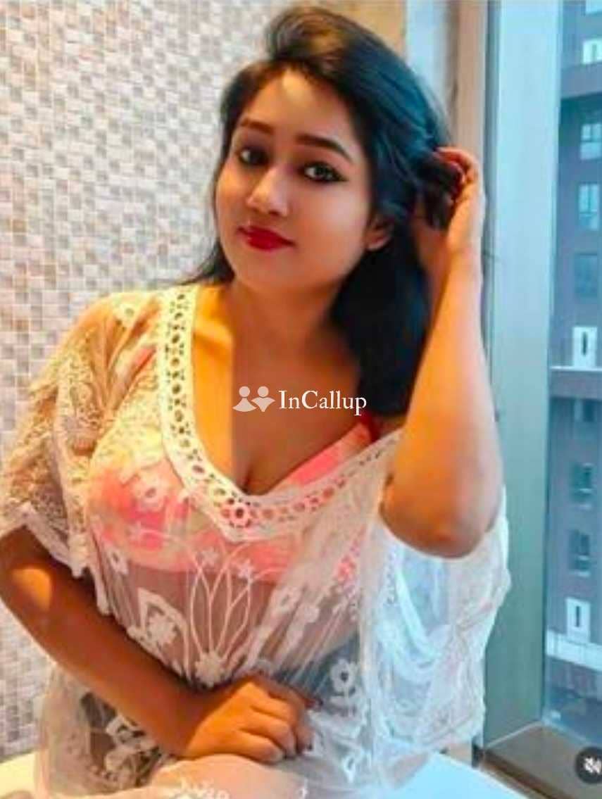 Chandrapur well educated independent model available - Call Girls in Chandrapur