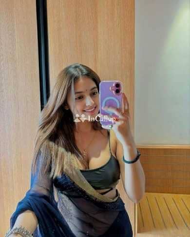 known for being friendly girls from chatra meet siya patel the twenty one year old call girls you desire - Call Girls in Chatra