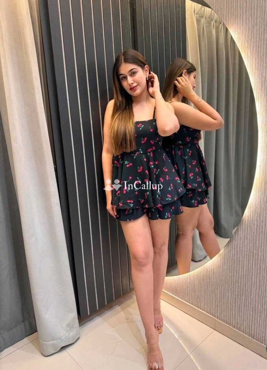 explore unforgettable moments with kavya the enticing 18 year old escort in chennai for all your fantasies - Call Girls in Chennai