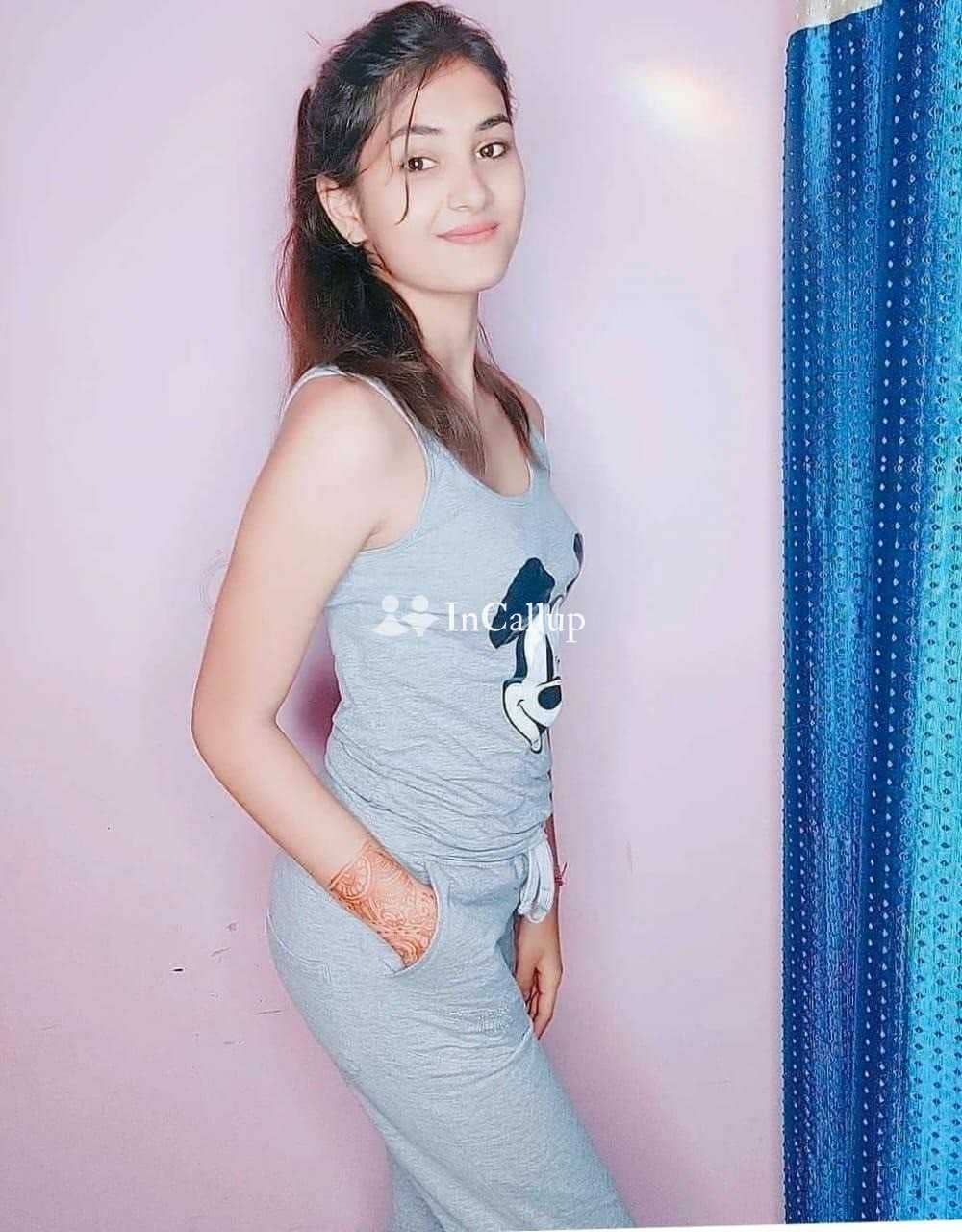 Full enjoy full sexy VIP models college girls home and hotel service 24 7 available - Call Girls in Chhindwara
